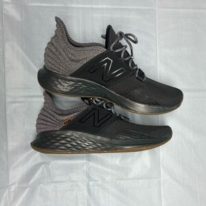 New Balance Men's Charcoal Sneakers